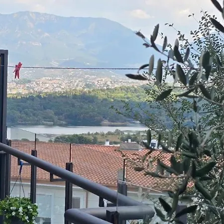 Apartment Hill Tirana *