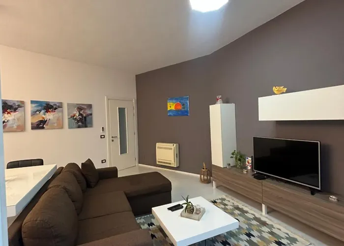 Apartment Hill Tirana *